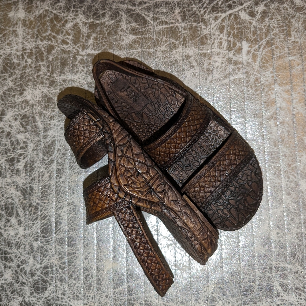 Toddler Back-Strap Classic J-Slips